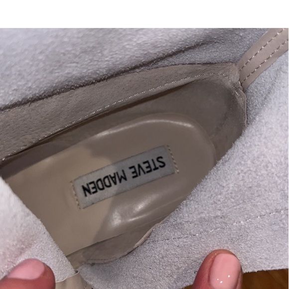 Steve Madden Cate Ankle Boot Bootie in color Bone - Picture 5 of 7